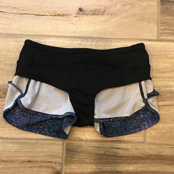 Lululemon Speed Shorts - Strive Multi (Mermaid) - Picture 3 of 8